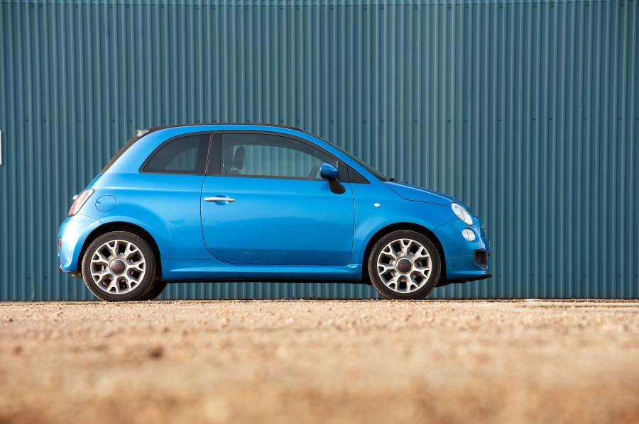  Fiat 500S Cabrio 2013 года  (UK) (фото 2 из 27)